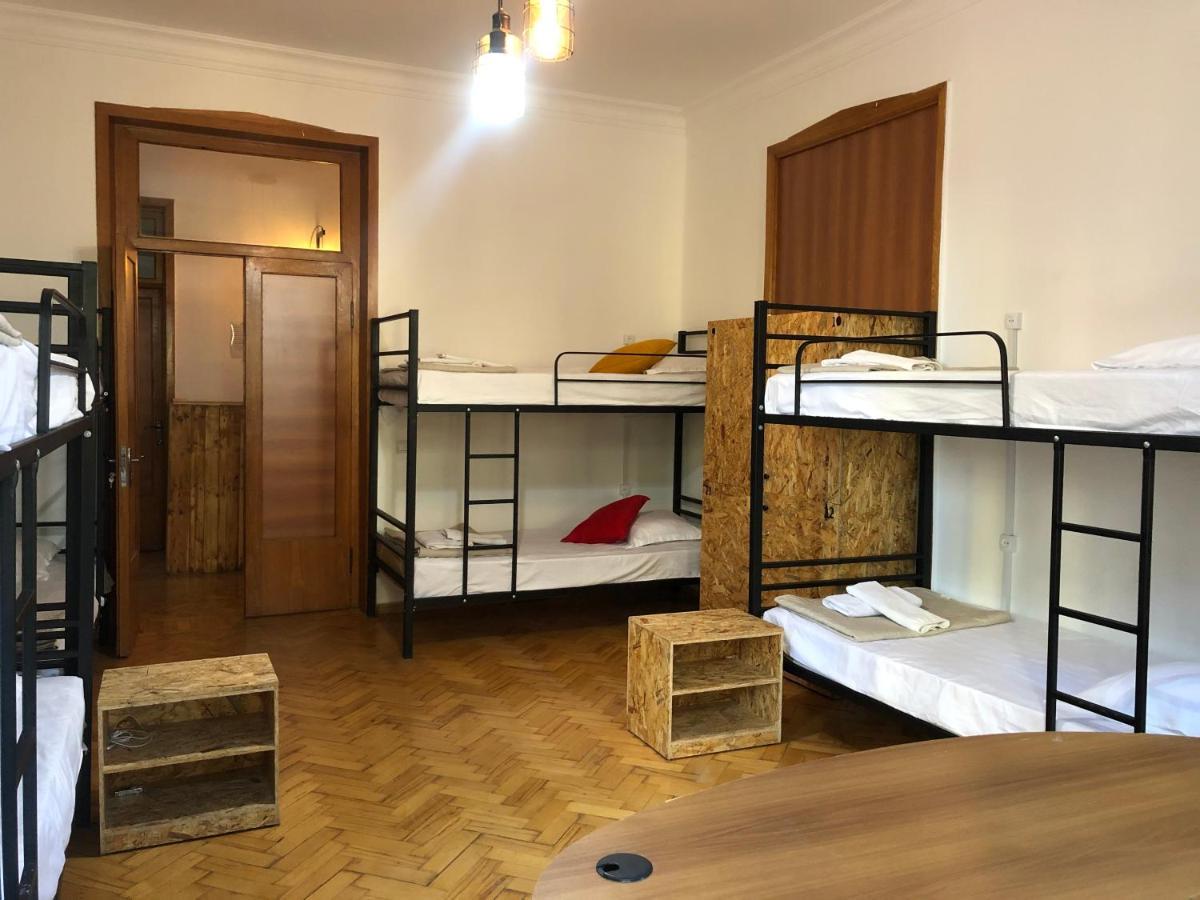 Vac Hostel Tbilisi Zewnętrze zdjęcie